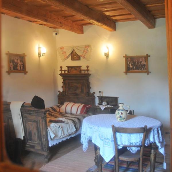 Dormitorul învățătorului